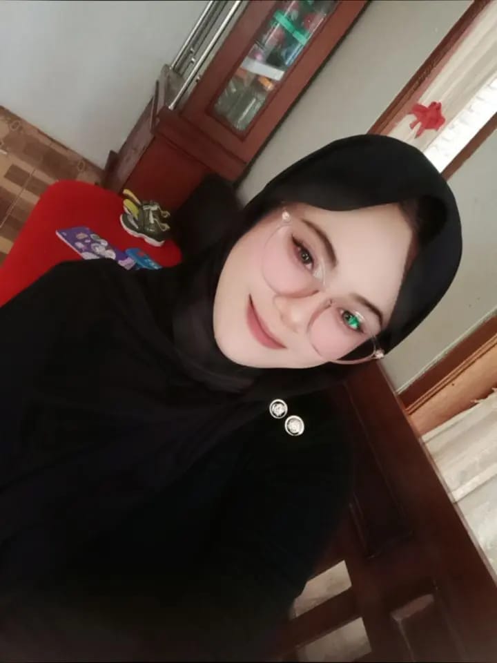 Foto Ibu Aisyah, pelanggan dari Surabaya